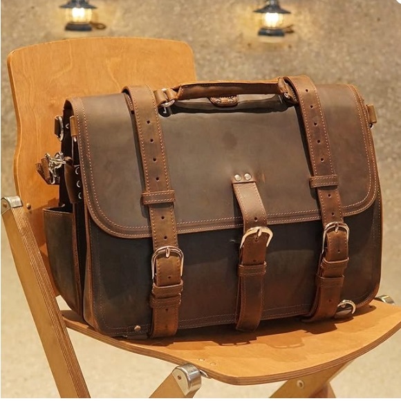 Other - Men's Brown Leather Messenger Bag